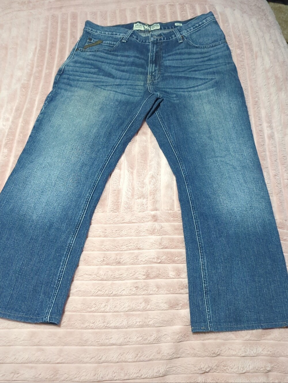 Ariat Legacy M4 Jeans Relaxed Fit Boot Cut Mens 34/30 Blue Medium Wash Denim